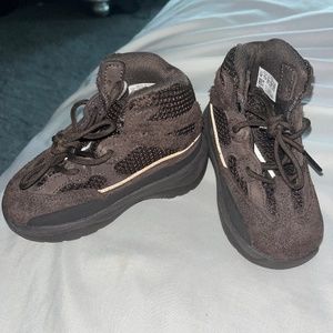 Yeezy desert boot infant